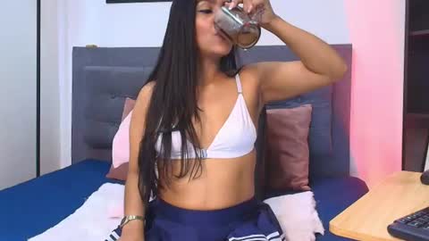 Snapshot of fernandabrown_ chatting on 06.12.26 Fernandabrown s online show from 06.12.26