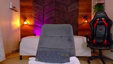 FERNANDA BROWN  online show from 06.26.26