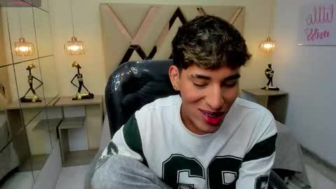 Snapshot of ferphoenix_ chatting on 02.07.26 FER PHOENIX online show from 02.07.26