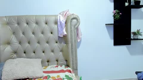 Snapshot of ferrimature chatting on 02.25.25 Marcela online show from 02.25.25