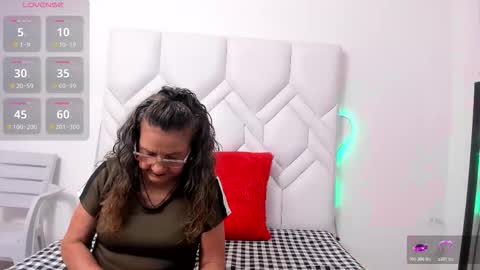 Snapshot of ferrimature chatting on 10.22.25 Marcela online show from 10.22.25