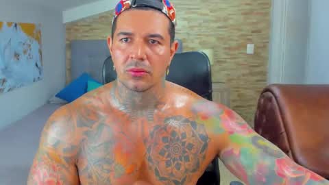 Kamilo online show from 02.14.25