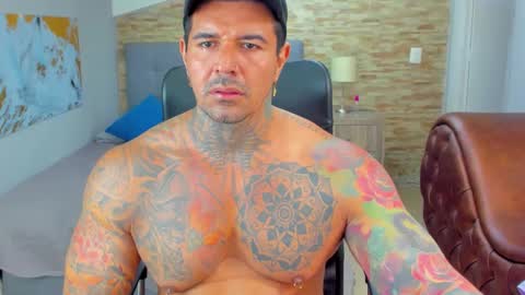 Kamilo online show from 02.28.25