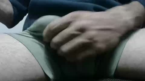 Snapshot of fescarf1991 chatting on 10.29.25 fescarf1991 online show from 10.29.25