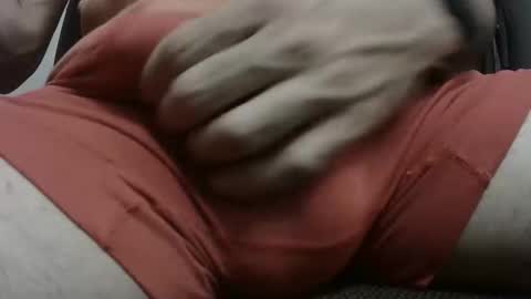 Snapshot of fescarf1991 chatting on 12.14.25 fescarf1991 online show from 12.14.25