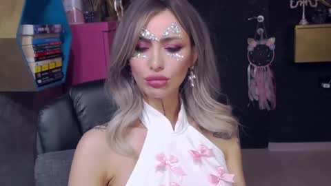 Sarah online show from 12.08.24