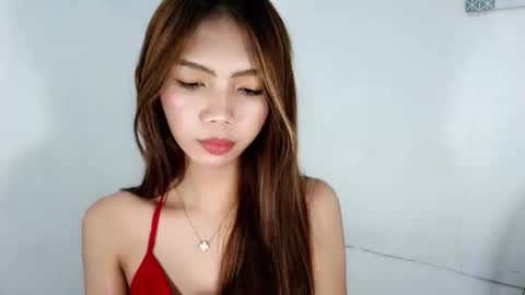 Snapshot of feyaaa chatting on 10.04.25 feyaaa online show from 10.04.25