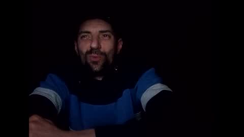 Snapshot of fffjj021 chatting on 11.23.25 Raised in 90s online show from 11.23.25