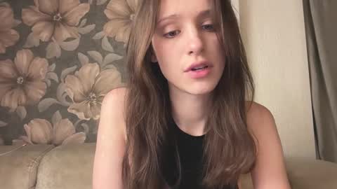 Snapshot of fflloowweerr chatting on 02.26.26 Lisa online show from 02.26.26