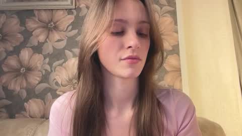 Snapshot of fflloowweerr chatting on 03.02.26 Lisa online show from 03.02.26