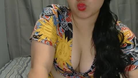 Snapshot of fhwilloughbyxx chatting on 04.07.26 fhwilloughbyxx online show from 04.07.26