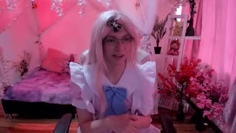 Snapshot of fi_cosplay chatting on 10.14.25 fi_cosplay online show from 10.14.25