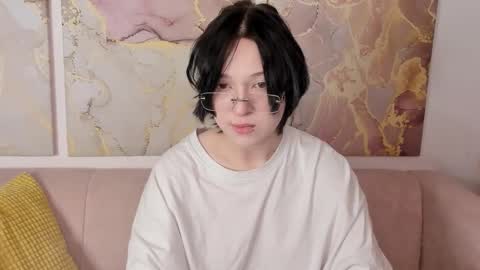 fiamoory online show from 03.04.26