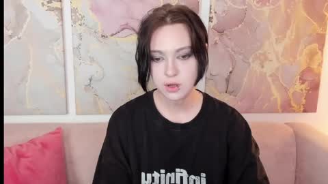 fiamoory online show from 04.23.26