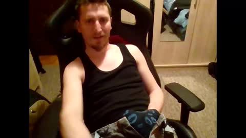 Snapshot of fibiva chatting on 01.28.25 fibiva online show from 01.28.25