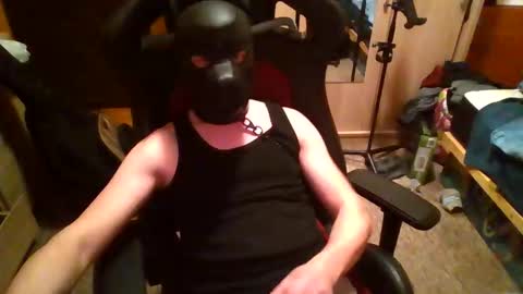 Snapshot of fibiva chatting on 12.23.25 fibiva online show from 12.23.25