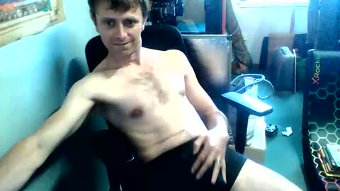 Snapshot of fiddy5 chatting on 06.07.26 fiddy5 online show from 06.07.26