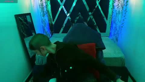   online show from 07.04.26