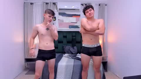 Snapshot of fierce_couple_wallen chatting on 03.11.26 stiven viviana online show from 03.11.26