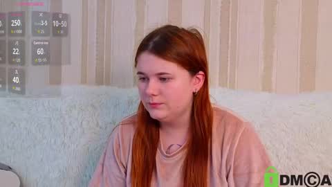 Snapshot of fiery_foxy chatting on 05.09.26 Mabel online show from 05.09.26
