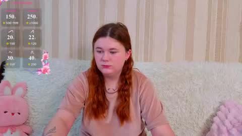 Snapshot of fiery_foxy chatting on 06.07.26 Mabel online show from 06.07.26