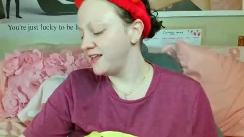 Snapshot of fieryminx67 chatting on 10.26.25 fieryminx67 online show from 10.26.25