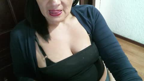 FIERYWOMAN online show from 09.11.25