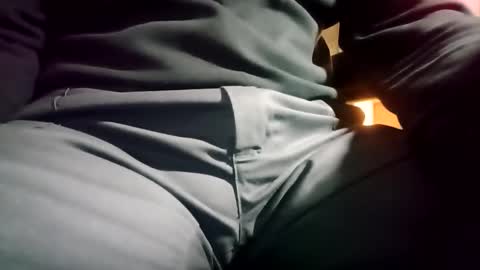 fifi010203 online show from 10.28.25