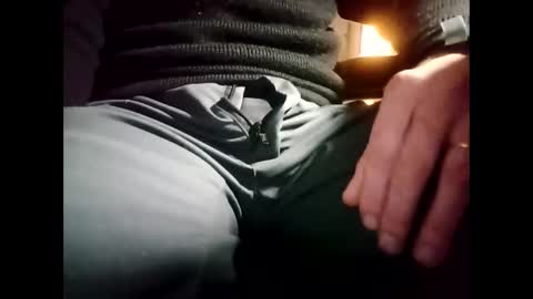 fifi010203 online show from 11.28.25