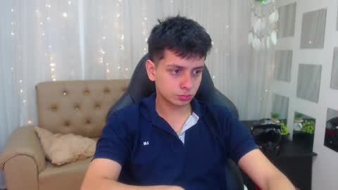 Filip David online show from 12.17.24