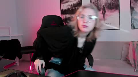 Snapshot of filipinaadams chatting on 02.07.25 cap and Lana  online show from 02.07.25