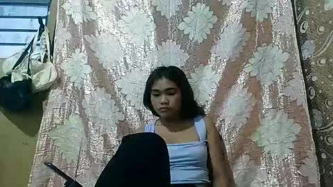 Snapshot of filipinagirl_18 chatting on 04.03.26 filipinagirl_18 online show from 04.03.26