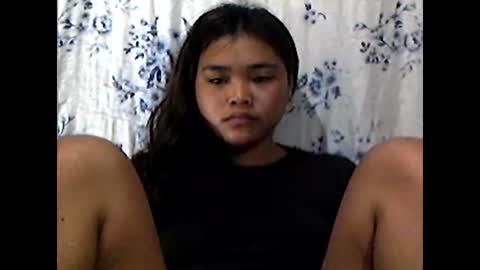 Snapshot of filipinagirl_18 chatting on 04.26.26 filipinagirl_18 online show from 04.26.26