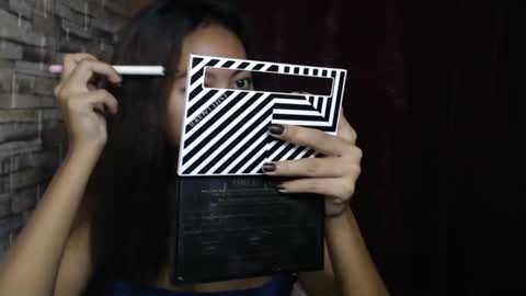 Snapshot of filipinawild_xx chatting on 12.28.24 marife online show from 12.28.24