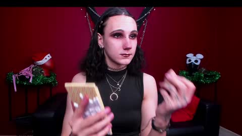 Honey Ill be waiting for you Tue Wed Thu Fri Sat Sun 10am-5pm online show from 01.04.25