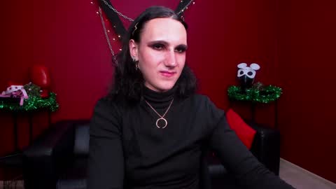 Honey Ill be waiting for you Tue Wed Thu Fri Sat Sun 10am-5pm online show from 01.05.25