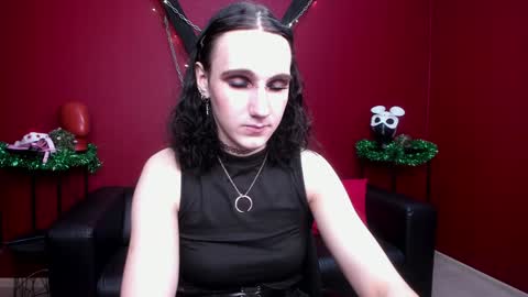 Honey Ill be waiting for you Tue Wed Thu Fri Sat Sun 10am-5pm online show from 01.06.25