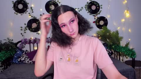 Honey Ill be waiting for you Tue Wed Thu Fri Sat Sun 10am-5pm online show from 01.07.25