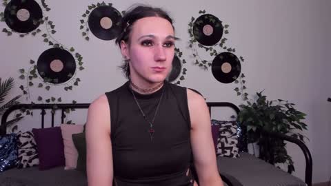 Honey Ill be waiting for you Tue Wed Thu Fri Sat Sun 10am-5pm online show from 01.26.25