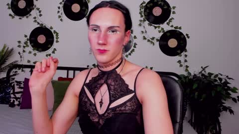 Honey Ill be waiting for you Tue Wed Thu Fri Sat Sun 10am-5pm online show from 02.02.25