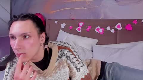 Honey Ill be waiting for you Tue Wed Thu Fri Sat Sun 10am-5pm online show from 02.16.25