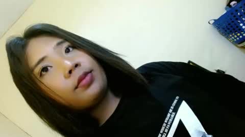 Snapshot of fin_lust chatting on 03.31.26 Cassandra Madrigal online show from 03.31.26