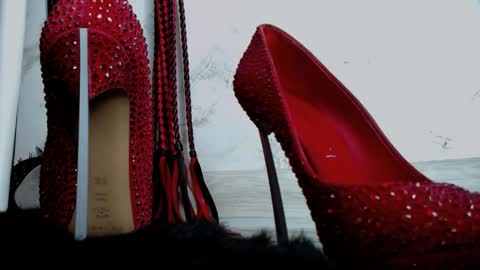 AlfaFemale online show from 05.04.26