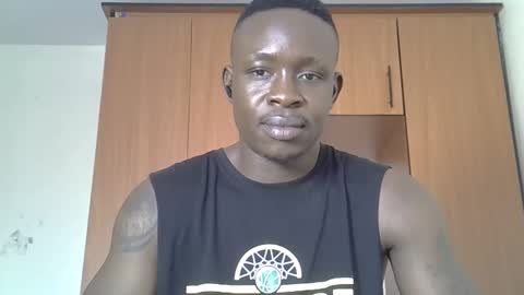 Snapshot of fineebony chatting on 01.17.26 HOT AND SWEET online show from 01.17.26