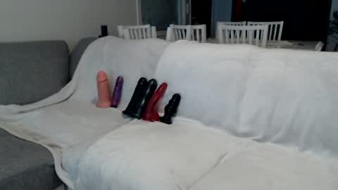 Snapshot of finland9009 chatting on 12.28.24 finland9009 online show from 12.28.24