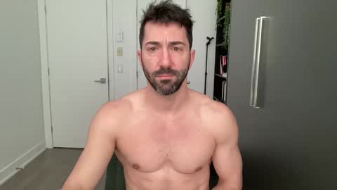 Finn Riley online show from 02.10.26