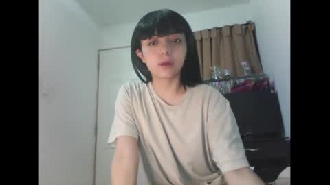 Snapshot of finnky1 chatting on 10.26.25 finnky1 online show from 10.26.25