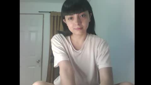 Snapshot of finnky1 chatting on 11.05.25 finnky1 online show from 11.05.25