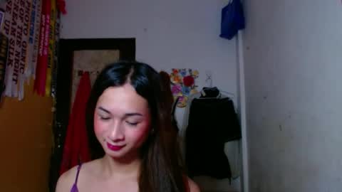 fionaraya online show from 12.21.24