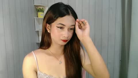 fionaraya online show from 02.26.25